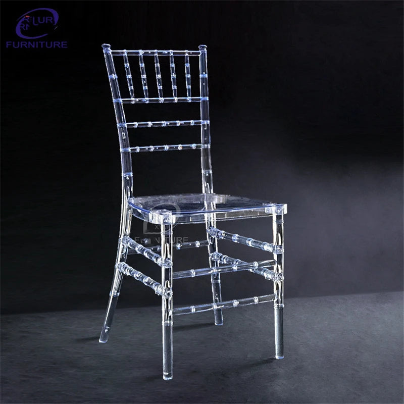 Lot de 50 chaises de mariage en résine acrylique transparente amovibles en cristal chaud Chiavari pour un moment de mariage ou une fête à l'hôtel