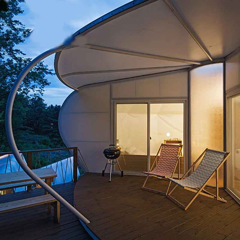 Tente de camping de forme spéciale en structure d'acier pour camp de vacances, salle de bain extérieure, tente d'hôtel de luxe en forme de beignet