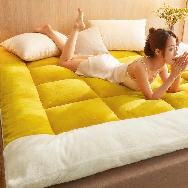 Surmatelas en peluche pour une expérience de sommeil luxueuse, coussin de lit doux au sol, lits d'hôtel, dortoirs, housse de futon, matelas pour la maison