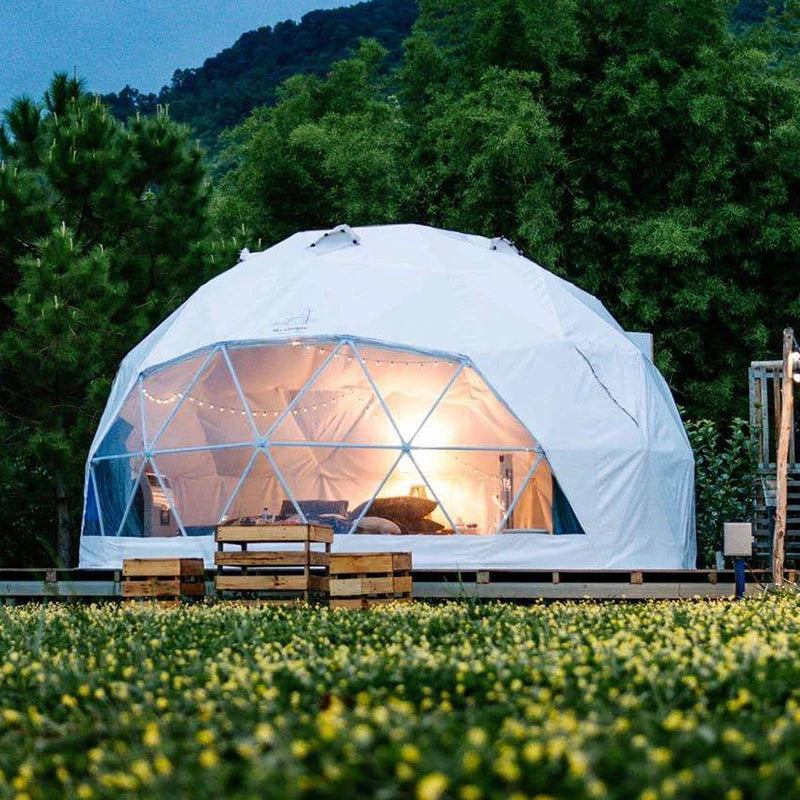 Dôme géodésique Hôtel de luxe Dôme Loisirs Resort Vacances Glamping en plein air Tente ronde Tente manoir ciel étoilé transparent